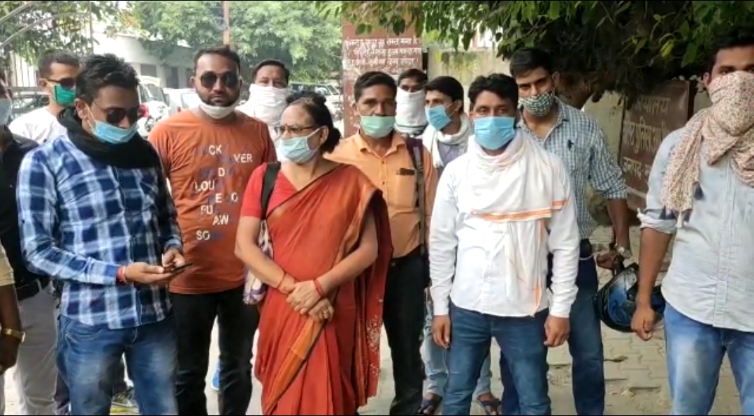 मुरादाबाद – एकता कपूर की वेब सीरीज का विरोध, माता अहिल्या बाई होल्कर पर बनी है फ़िल्म