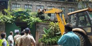 बॉम्बे हाईकोर्ट ने लगाई कंगना के ऑफिस में अवैध निर्माण तोड़ने पर रोक, उठाए BMC की कार्रवाई पर सवाल