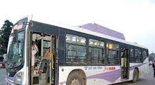 Lucknow : यात्रियों के लिए परेशानी बना मैच, बसों के संचालन पर रहेगी रोक