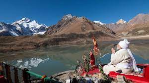 प्रधानमंत्री नरेंद्र मोदी ने किए आदि कैलाश के विराट दर्शन