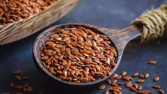 दिल से लेकर डायबिटीज तक, अलसी के बीज से मिलते हैं अनगिनत फायदे!