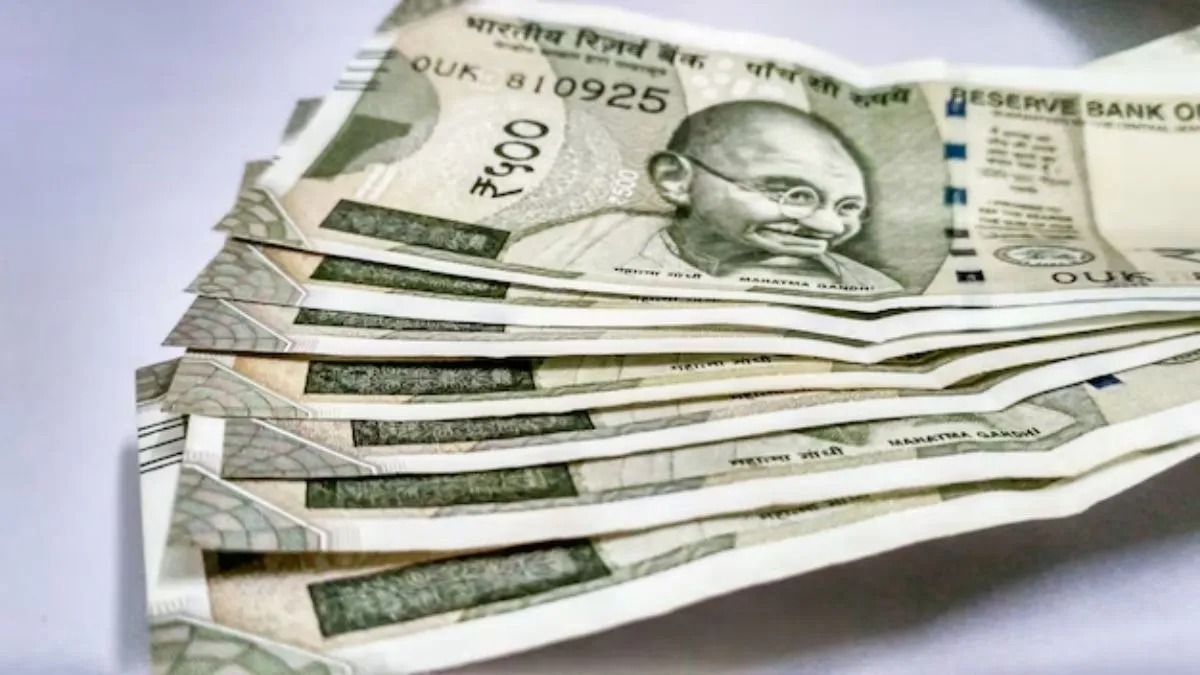 स्टॉक्स और म्यूचुअल फंड्स में नुकसान ? जानें अब कहां करें स्मार्ट इन्वेस्टमेंट