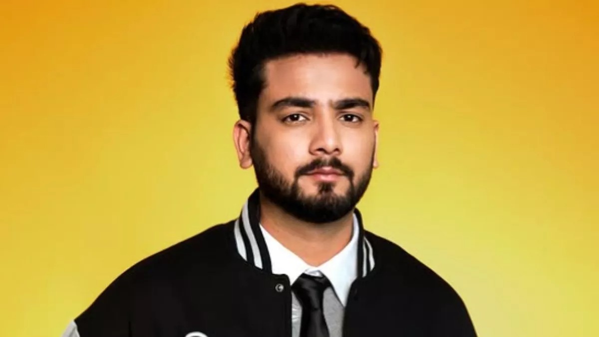 एल्विश यादव के घर के बाहर गैंग की ताबड़तोड़ फायरिंग, इलाके में सनसनी; अब तक की पूरी अपडेट