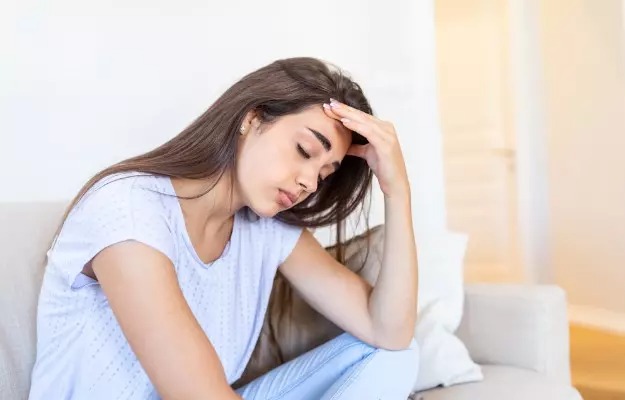 पूरे दिन थकान महसूस करते हैं? तो बदल डालिए ये 7 आदतें, वरना पछताना पड़ सकता है