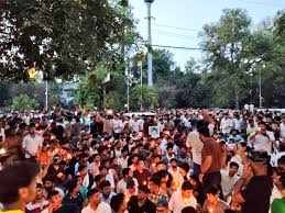 कैंडल मार्च के बाद पुलिस कार्रवाई, प्रयागराज में दो छात्र नेता हिरासत में