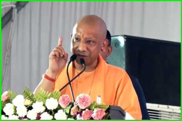 प्रतापगढ़ से मुख्यमंत्री योगी का विपक्ष पर हमला, बोले- बाबरी ढांचे की जगह राम मंदिर देखकर सपा-कांग्रेस को पीड़ा