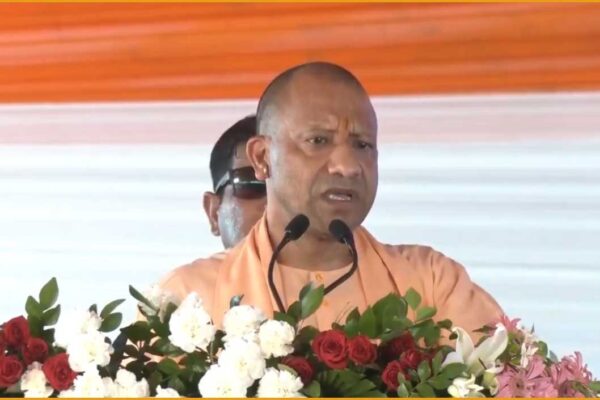 बांदा-बबेरू को 710 करोड़ की 229 विकास परियोजनाओं की सौगात, विकास विरोधी सोच को जनता करे खारिज: योगी