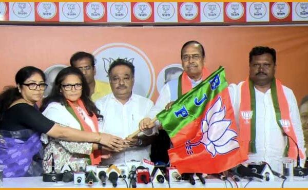 टीएमसी छोड़ने वाले तीन नेताओं पर भाजपा ने जताया भरोसा, सुष्मिता देव, सुखेंदु शेखर रॉय और प्रकाश चिक बड़ाईक को राज्यसभा टिकट