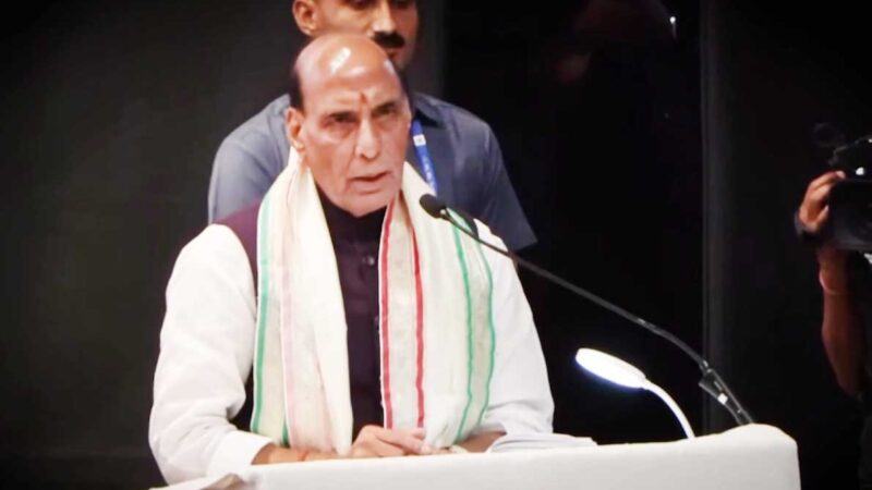 केजीएमयू दीक्षांत समारोह में बोले रक्षामंत्री राजनाथ सिंह: एआई इलाज में सहायक, लेकिन डॉक्टर की संवेदना ही बचाती है जिंदगी