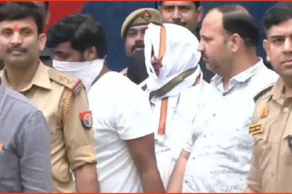 राम मंदिर चढ़ावा घोटाला: टिन्नू यादव और मनीष यादव 39 घंटे की पुलिस रिमांड पर, कई ठिकानों पर होगी पूछताछ