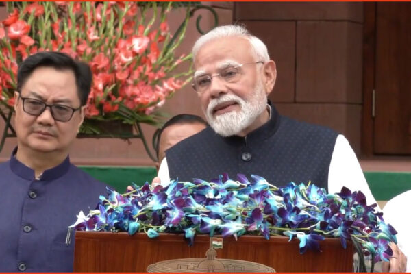 ’56 नहीं, 28 साल के युवा बढ़ा रहे देश का मान’, मानसून सत्र से पहले पीएम मोदी का राहुल गांधी पर तंज