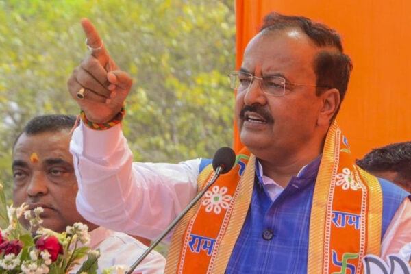 ‘संसद छोड़ सड़क पर प्रदर्शन क्यों?’— केशव मौर्य ने राहुल गांधी पर साधा निशाना