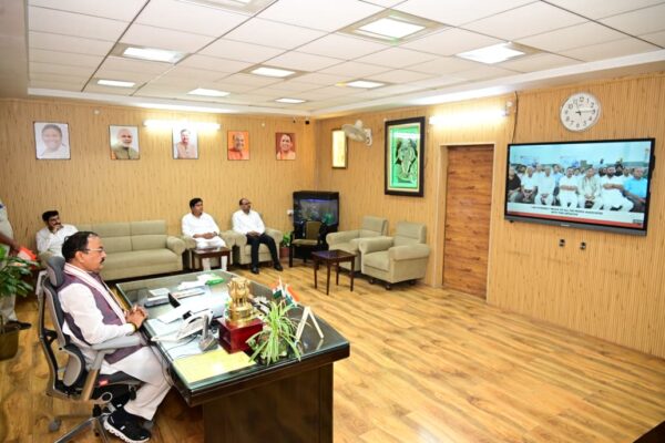 ‘मन की बात’ में गूंजी बिजनौर की ‘विदुर प्रेरणा स्वदेशी हर्बल टी’, केशव मौर्य बोले- महिला सशक्तिकरण का सशक्त मॉडल