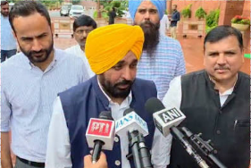 फार्मेसी परीक्षा पर विवाद के बीच CM मान का बड़ा बयान, बोले- पेपर लीक नहीं, नकल की कोशिश हुई थी