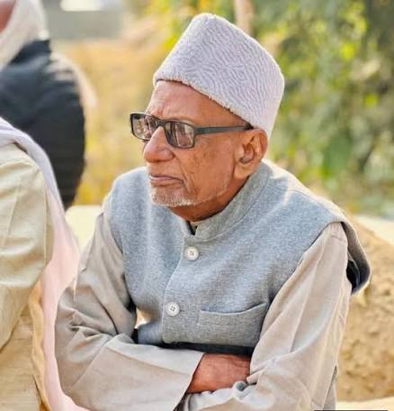 सपा के सबसे बुजुर्ग विधायक आलम बदी के निधन पर अखिलेश यादव ने जताया गहरा शोक