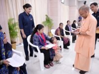 धन की कमी के कारण नहीं रुकेगा किसी का इलाज – योगी आदित्यनाथ
