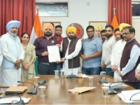 पंजाब के आदर्श स्कूल शिक्षकों को मान सरकार का बड़ा तोहफा, ₹10 हजार से बढ़कर ₹22 हजार हुई सैलरी
