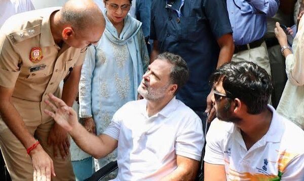 राहुल vs सरकार: पेपर लीक से पैलेट गन तक कांग्रेस का वार, BJP का पलटवार तेज
