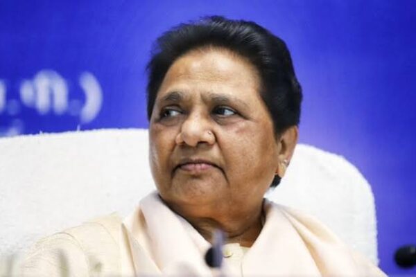 मायावती का मंदिर बनाने की मांग, अलीगढ़ से भेजा गया अनुमति पत्र; जानिए क्या है पूरा मामला