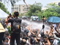 रांची में छात्रों का हंगामा! विधानसभा के पास लाठीचार्ज, वाटर कैनन से भी नहीं माने प्रदर्शनकारी