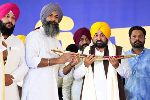 पंजाब चुनाव से पहले गैंगस्टरवाद पर घमासान, CM भगवंत मान ने गुरप्रीत सेखों की AAP एंट्री पर दिया बड़ा बयान