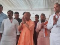 बुलंदशहर पहुंचे CM योगी आदित्यनाथ, दिवंगत विधायक अनिल शर्मा के परिवार से मिले