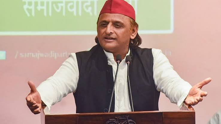 अखिलेश ने एक्सप्रेसवे का वीडियो दिखाकर BJP सरकार पर साधा निशाना, बोले- निर्माण पूरा बाद में, टूटना पहले शुरू