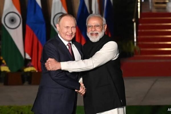 रूस से अमेरिका तक PM मोदी को जन्मदिन की शुभकामनाएं, पुतिन ने की भारत-रूस साझेदारी की तारीफ