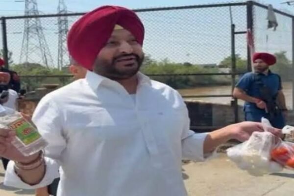 CM भगवंत मान के काफिले पर टमाटर-अंडे फेंकने का आरोप, पुलिस ने बिट्टू को हिरासत में लिया