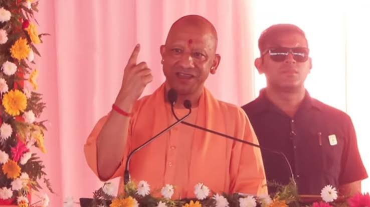 ‘बंदूक की राजनीति अब नहीं चलेगी’, मेरठ में सीएम योगी का सपा-कांग्रेस पर बड़ा हमला