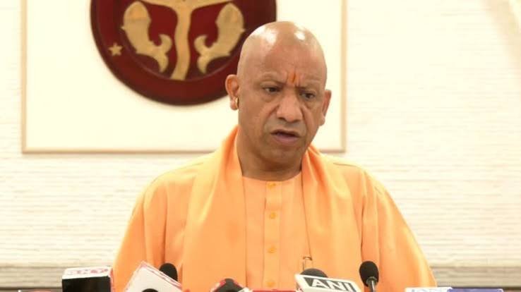 SIR पर विपक्ष को CM योगी का जवाब, बोले- भ्रम फैलाकर संवैधानिक संस्थाओं को कमजोर कर रहे