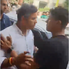 सड़क निरीक्षण के दौरान मंत्री प्रवेश वर्मा पर युवक को थप्पड़ मारने का आरोप, केजरीवाल ने मांगी गिरफ्तारी