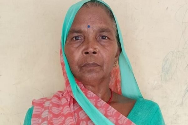 अयोध्या गोलीकांड में घायल महिला की लखनऊ में मौत, बेटे के बाद मां ने भी तोड़ा दम