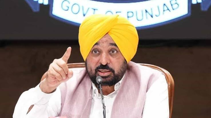 फ्रांस से लौटते ही CM भगवंत मान पर 50 हजार का कस्टम शुल्क? AAP ने लगाए आरोप