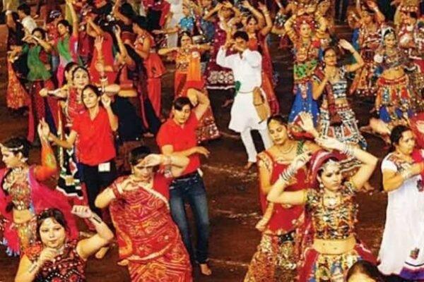 भोपाल में गरबा से पहले मुस्लिम त्योहार कमेटी की अपील, ‘रील्स-लाइक्स के लिए न जाएं’