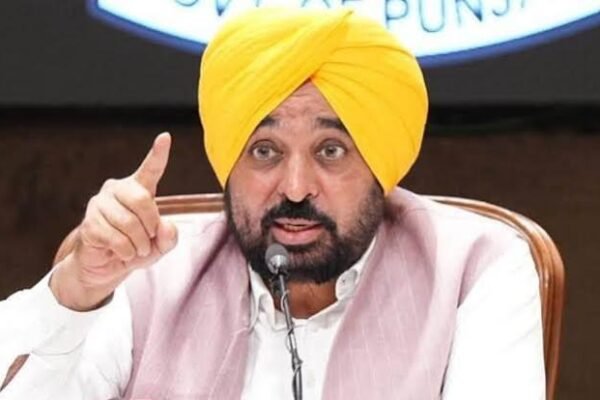 मान सरकार कर्मचारियों को दिवाली पर देगी ब्याज मुक्त 10 हजार रुपये