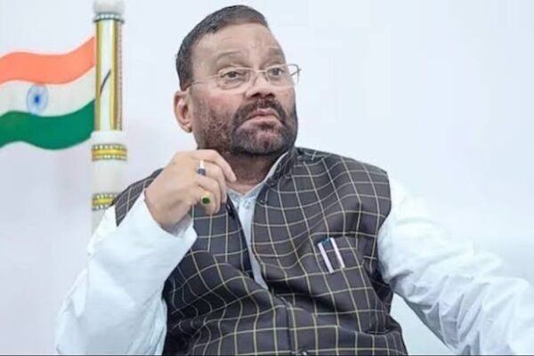 अखिलेश यादव पर स्वामी प्रसाद मौर्य का तंज या सलाह? मुलायम सिंह यादव का किया जिक्र.