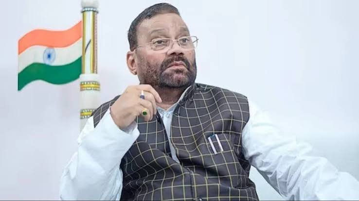 अखिलेश यादव पर स्वामी प्रसाद मौर्य का तंज या सलाह? मुलायम सिंह यादव का किया जिक्र.