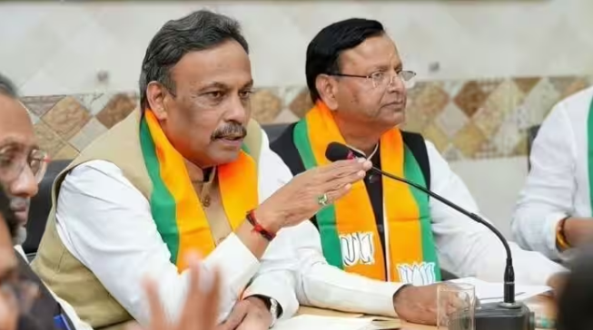 UP चुनाव 2027 की तैयारी तेज, विनोद तावड़े ने संभाली कमान, दिखावे से ज्यादा संगठन पर फोकस